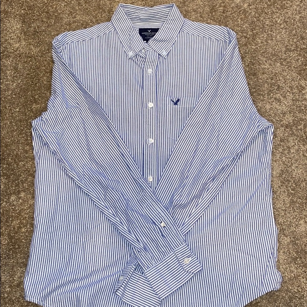 Men’s AE Button Up shirt